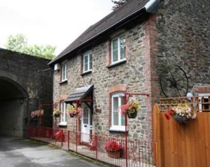 Crylla Cottages